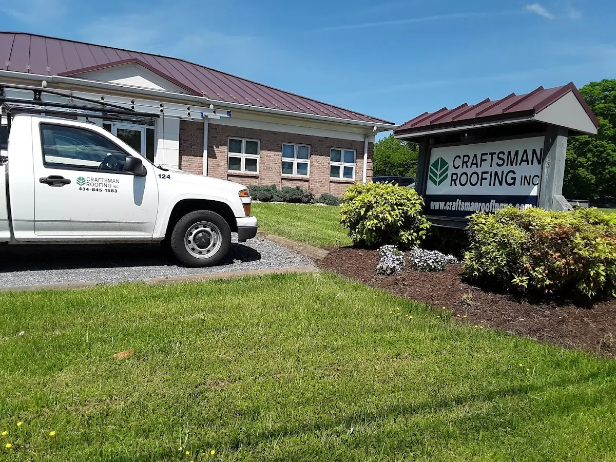 Quality Roof Replacement by experienced craftsmen in Siles